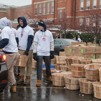 Rini Family Christmas Food Drive